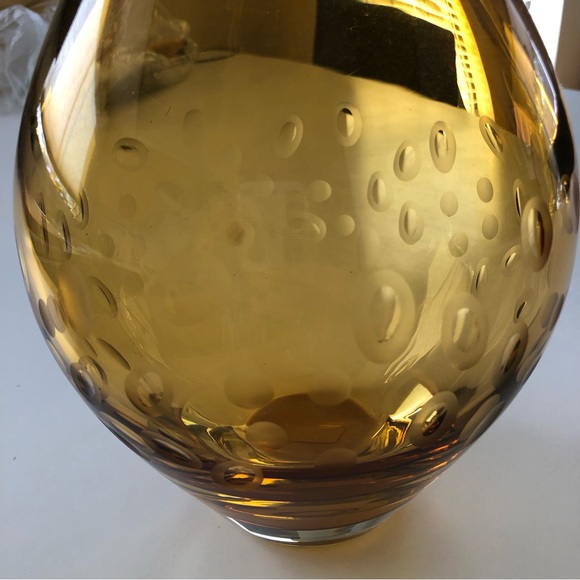 Large Crate & Barrel Amber Vase with circle indents 11x7 - Picture 2 of 12